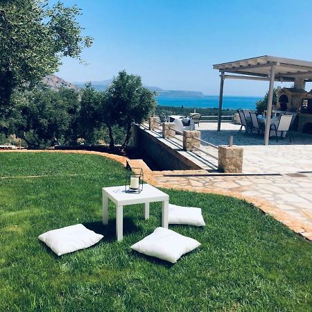 شقة Papaduke House كاليفيس المظهر الخارجي الصورة