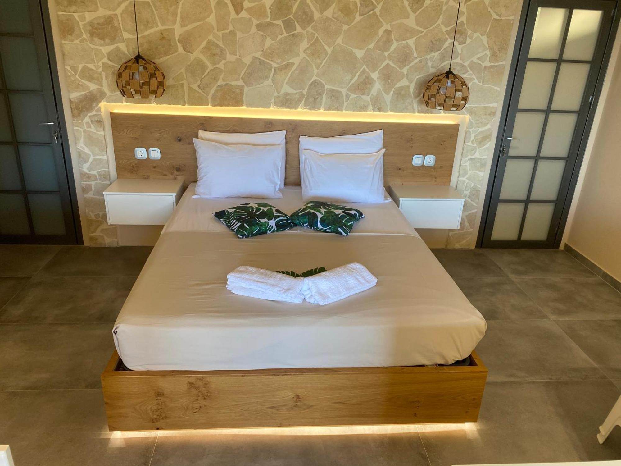شقة Papaduke House كاليفيس المظهر الخارجي الصورة